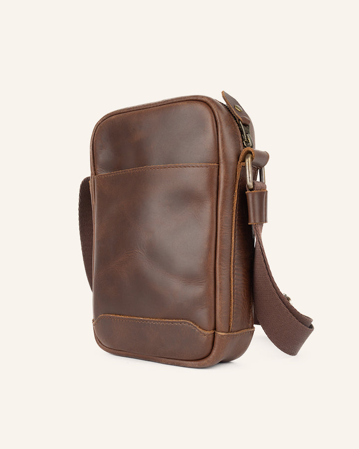Leather Crossbody Bag Runner