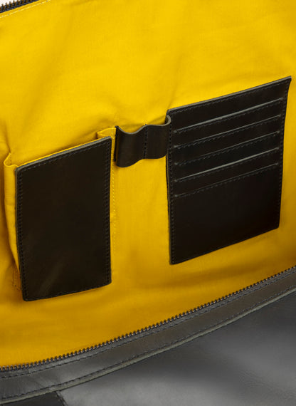 Leather Weekender Willow Anthracite | Yellow